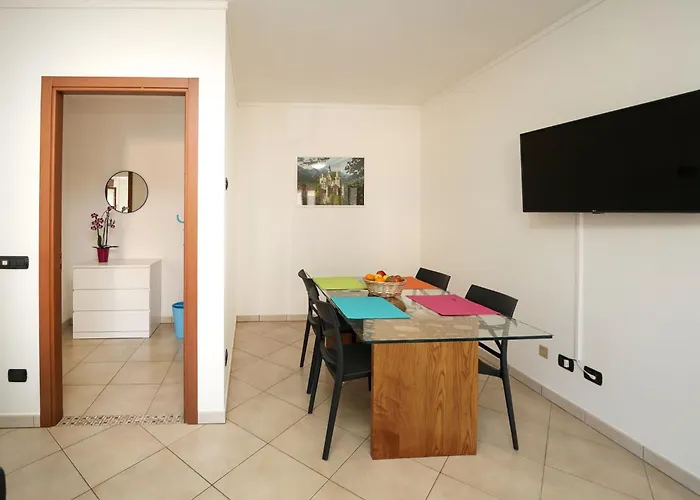 Ca Silvio By Interhome לואינו